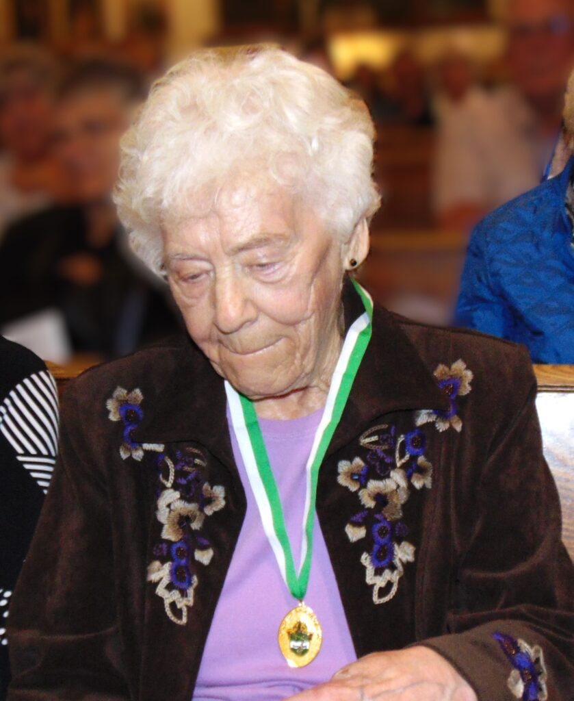 Ethel MacFie b