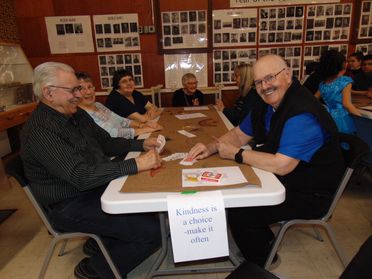 Leask card players 2