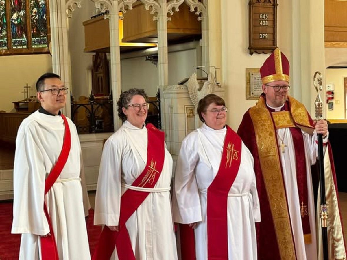 Pic-1-Three-Deacons